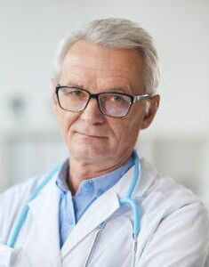 Doctor nutritionist Lachlan